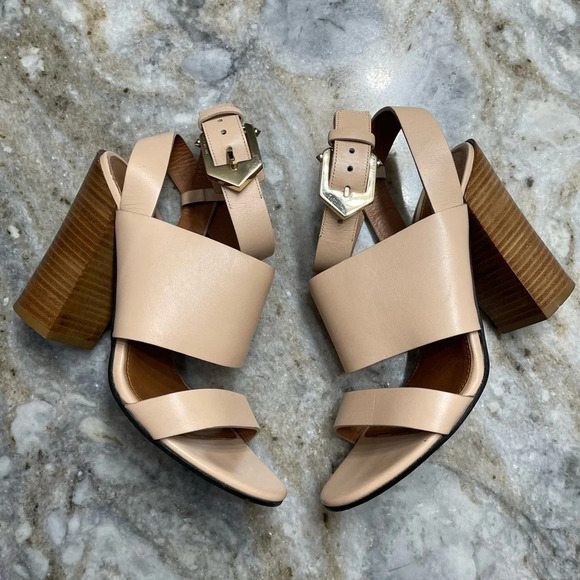 Givenchy Sara Chunky Ankle-Wrap Sandal - Picture 2 of 15